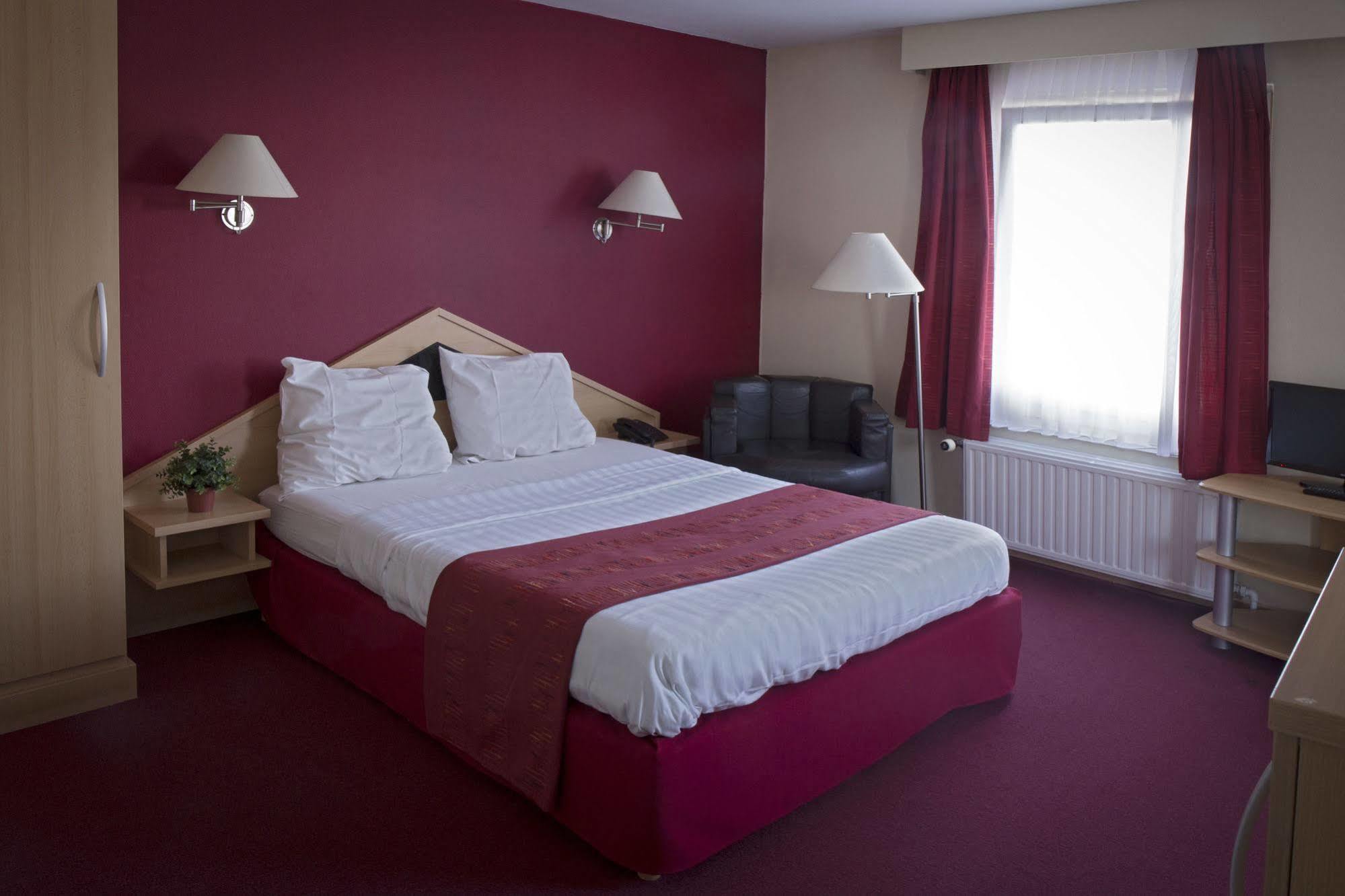 Hotel New Flanders Sint-Niklaas Dış mekan fotoğraf